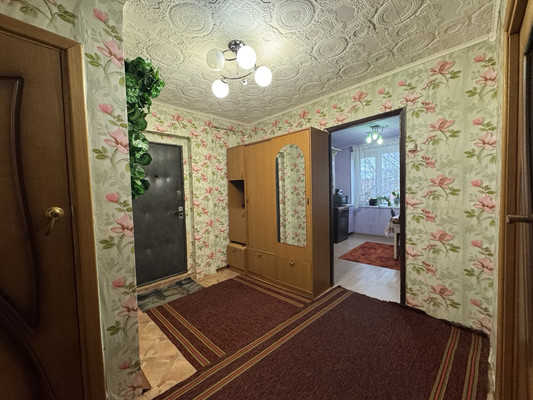 Продам трехкомнатную (3-комн.) квартиру, Центральная ул, 11, Бунятино д