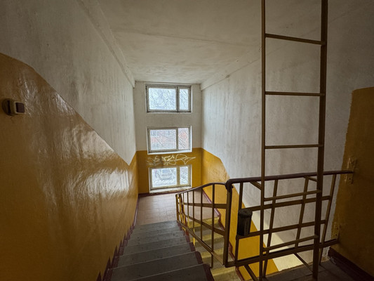 Продам трехкомнатную (3-комн.) квартиру, Центральная ул, 11, Бунятино д