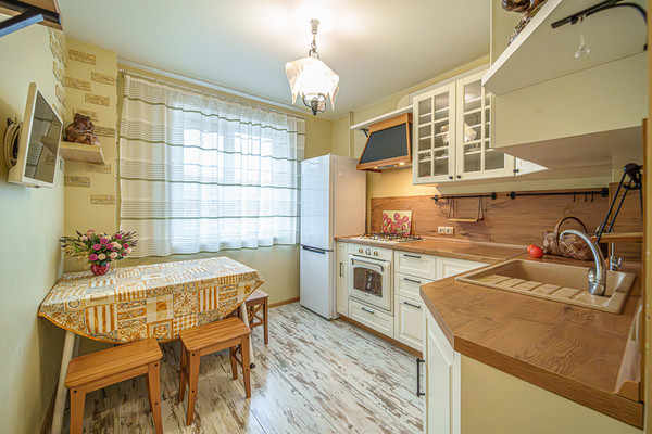 Продам многокомнатную квартиру, Юрша ул, 7, Пермь г