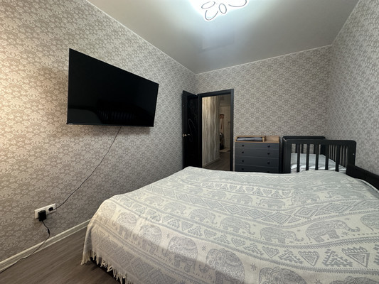 Продам двухкомнатную (2-комн.) квартиру, Пятиречье ул, 4Б, Целеево д