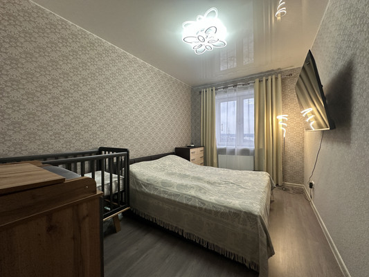 Продам двухкомнатную (2-комн.) квартиру, Пятиречье ул, 4Б, Целеево д