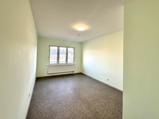 Продам двухкомнатную (2-комн.) квартиру, Елены Сагандуковой ул, 16, Ханты-Мансийск г