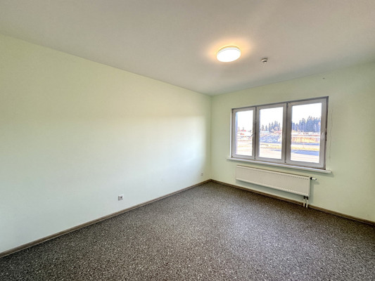 Продам двухкомнатную (2-комн.) квартиру, Елены Сагандуковой ул, 16, Ханты-Мансийск г