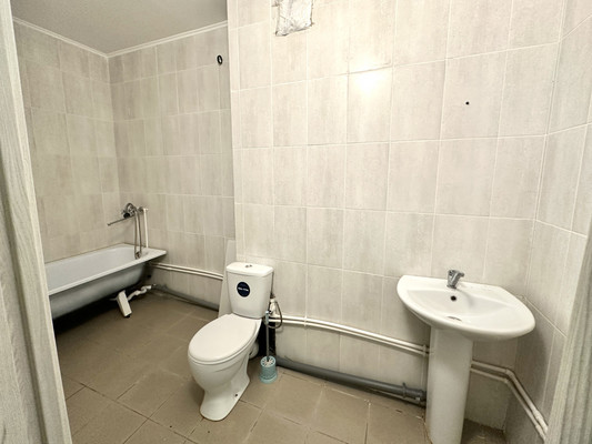 Продам двухкомнатную (2-комн.) квартиру, Елены Сагандуковой ул, 16, Ханты-Мансийск г