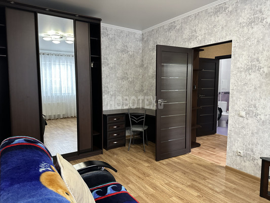 Сдам однокомнатную (1-комн.) квартиру, им Н.И.Ткачева ул, 8, Северская ст-ца