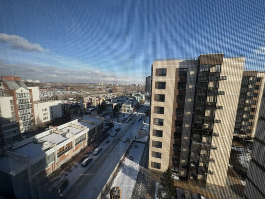 Продам двухкомнатную (2-комн.) квартиру, Юрия Тена проезд, 2к2, Иркутск г