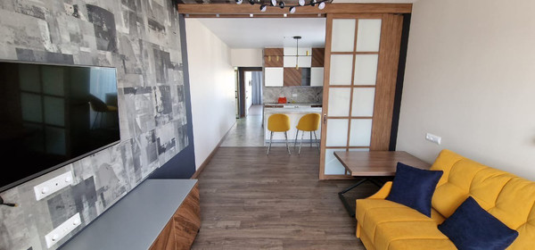 Продам двухкомнатную (2-комн.) квартиру, Юрия Тена проезд, 2к2, Иркутск г