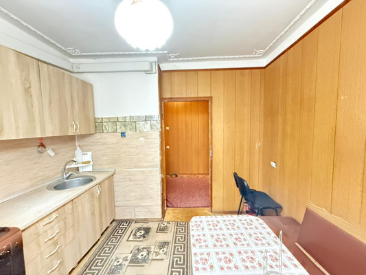 Продам двухкомнатную (2-комн.) квартиру, Тарчокова ул, 54кГ, Нальчик г