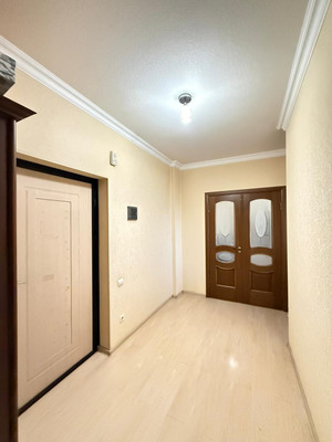 Продам двухкомнатную (2-комн.) квартиру, Ахохова ул, 190ка, Нальчик г