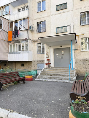 Продам однокомнатную (1-комн.) квартиру, 2-й Таманской Дивизии ул, 468, Вольный Аул кп