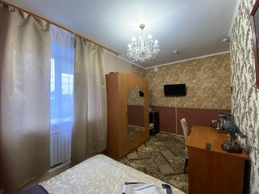 Продам коммерческое помещение 586 м2, Лесная ул, 2, Нижневартовск г