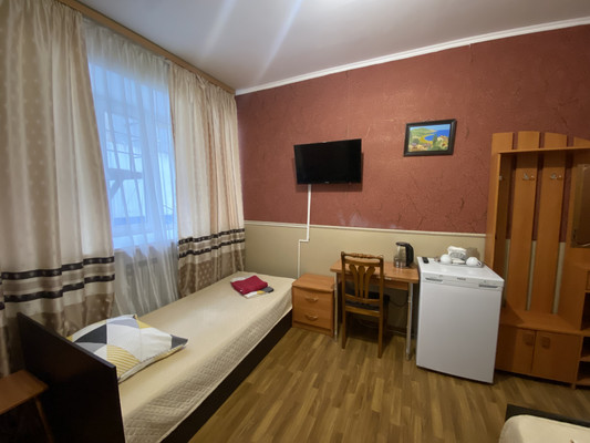 Продам коммерческое помещение 586 м2, Лесная ул, 2, Нижневартовск г