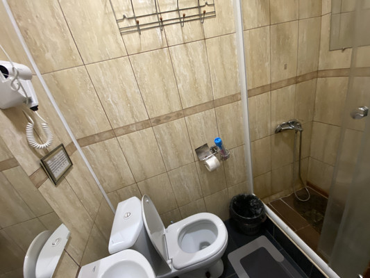 Продам коммерческое помещение 586 м2, Лесная ул, 2, Нижневартовск г