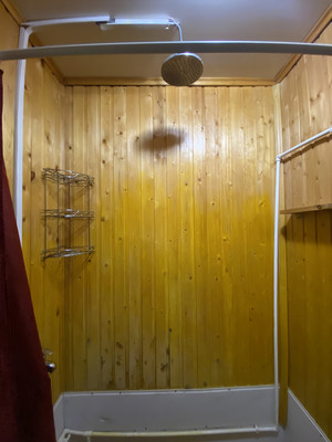 Продам коммерческое помещение 586 м2, Лесная ул, 2, Нижневартовск г