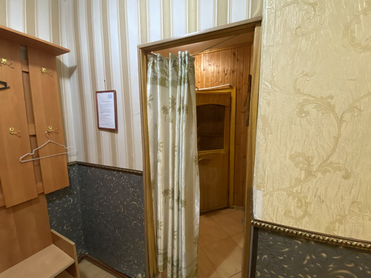 Продам коммерческое помещение 586 м2, Лесная ул, 2, Нижневартовск г