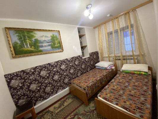 Продам коммерческое помещение 586 м2, Лесная ул, 2, Нижневартовск г