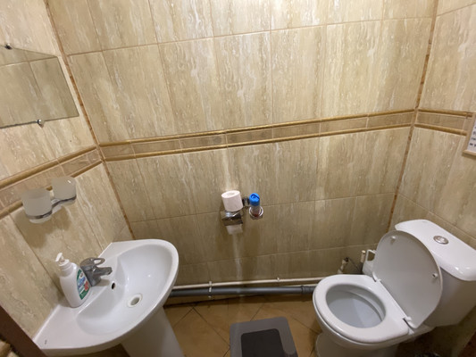 Продам коммерческое помещение 586 м2, Лесная ул, 2, Нижневартовск г