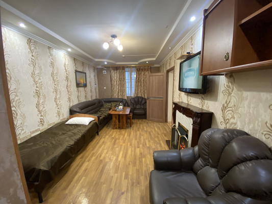 Продам коммерческое помещение 586 м2, Лесная ул, 2, Нижневартовск г