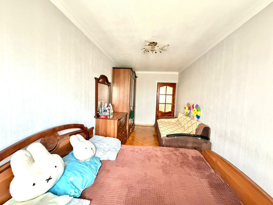 Продам двухкомнатную (2-комн.) квартиру, А.А.Кадырова ул, 11, Нальчик г