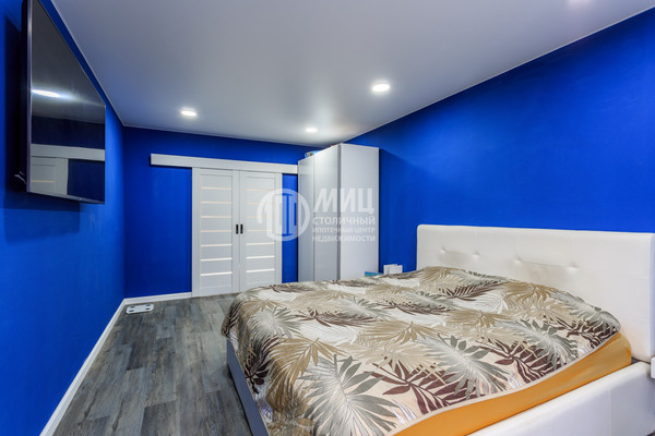 Продам трехкомнатную (3-комн.) квартиру, Варшавское ш, 143к2, Москва г