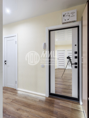 Продам трехкомнатную (3-комн.) квартиру, Варшавское ш, 143к2, Москва г