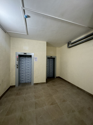 Продам трехкомнатную (3-комн.) квартиру, Красных Зорь ул, 8, Иваново г