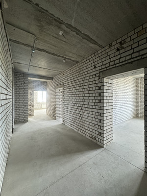 Продам трехкомнатную (3-комн.) квартиру, Красных Зорь ул, 8, Иваново г