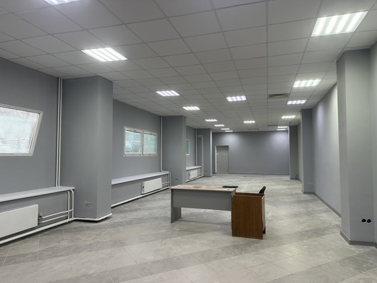 Сдам коммерческое помещение 130 м2, Родины ул, 43, Казань г