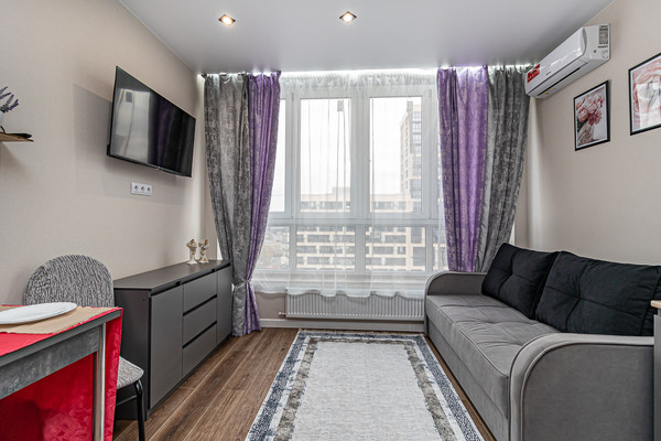 Сдам однокомнатную (1-комн.) квартиру, Обрывная ул, 132/14к11, Краснодар г