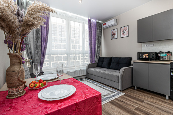 Сдам однокомнатную (1-комн.) квартиру, Обрывная ул, 132/14к11, Краснодар г