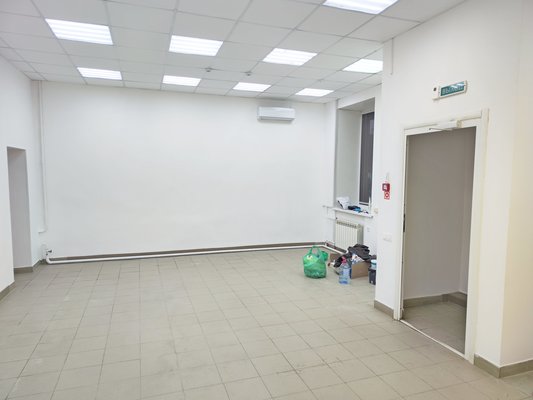 Сдам коммерческое помещение 69,8 м2, Обороны пл, 1, Екатеринбург г