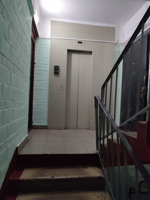 Продам двухкомнатную (2-комн.) квартиру, Андропова пр-кт, 32/37, Москва г