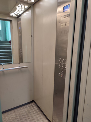 Продам двухкомнатную (2-комн.) квартиру, Андропова пр-кт, 32/37, Москва г