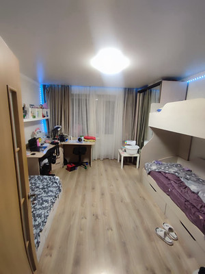 Продам двухкомнатную (2-комн.) квартиру, Новороссийская ул, 114, Армавир г