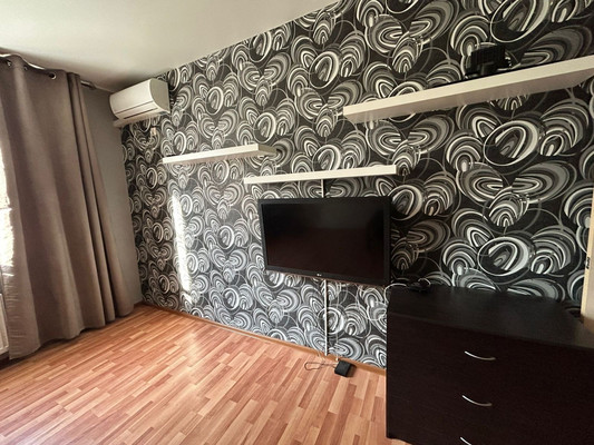 Продам однокомнатную (1-комн.) квартиру, им. генерала Петрова И.Т. ул, 27, Краснодар г