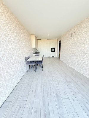 Продам двухкомнатную (2-комн.) квартиру, Батуринская ул, 18к1014, Краснодар г