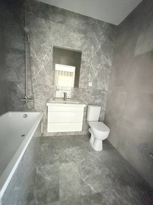 Продам двухкомнатную (2-комн.) квартиру, Батуринская ул, 18к1014, Краснодар г