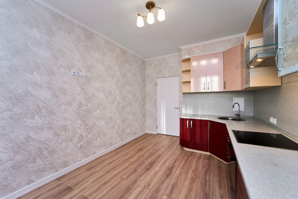 Продам двухкомнатную (2-комн.) квартиру, им. 40-летия Победы ул, 184к1, Краснодар г