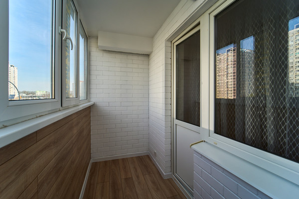 Продам двухкомнатную (2-комн.) квартиру, им. 40-летия Победы ул, 184к1, Краснодар г