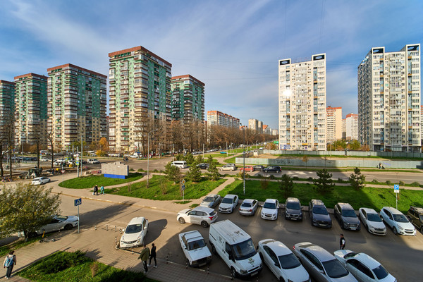 Продам двухкомнатную (2-комн.) квартиру, им. 40-летия Победы ул, 184к1, Краснодар г