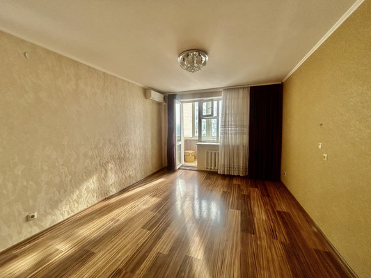 Продам однокомнатную (1-комн.) квартиру, И.Г.Лексина ул, 44, Симферополь г