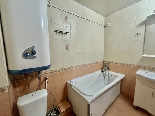 Продам однокомнатную (1-комн.) квартиру, И.Г.Лексина ул, 44, Симферополь г