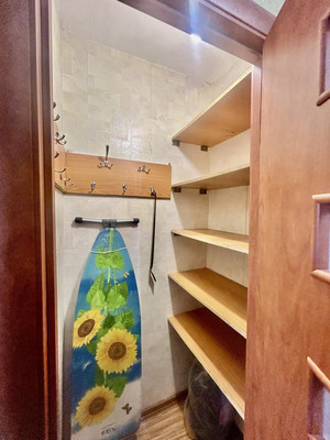 Продам однокомнатную (1-комн.) квартиру, И.Г.Лексина ул, 44, Симферополь г