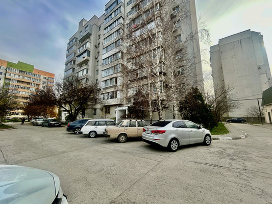 Продам однокомнатную (1-комн.) квартиру, И.Г.Лексина ул, 44, Симферополь г