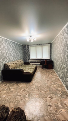 Продам однокомнатную (1-комн.) квартиру, 35-й мкр, 31, Октябрьский г