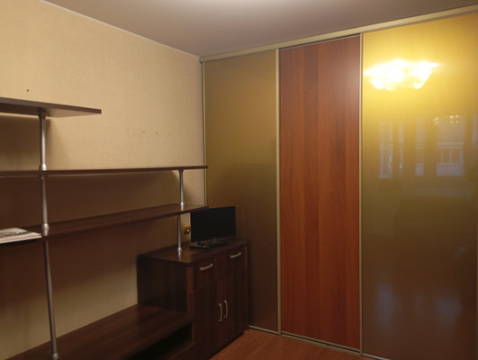 Продам однокомнатную (1-комн.) квартиру, Василеозерская ул, 7, Всеволожск г