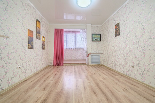 Продам однокомнатную (1-комн.) квартиру, Лунная ул, 5, Засечное с