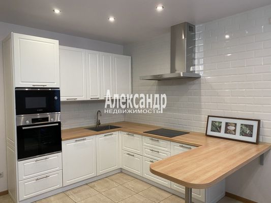 Продам дом, Земляничная ул, Приозерск г, 120 км от города