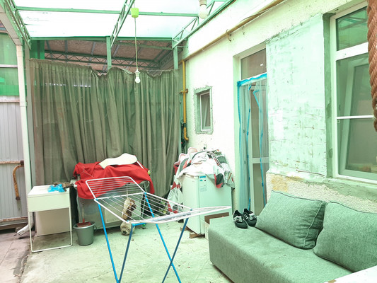 Продам двухкомнатную (2-комн.) квартиру, Целинная (Центральный р-н) ул, 12/3, Сочи г