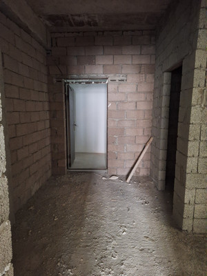 Продам однокомнатную (1-комн.) квартиру, Ирчи Казака ул, 101кГ, Махачкала г